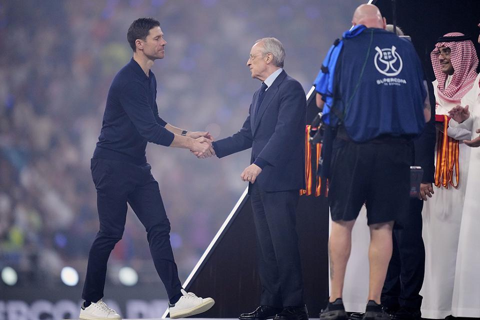 2026国际足联-阿隆索遭架空！欲祝贺巴萨夺冠遭叫回 姆巴佩带头反他+率全队离场